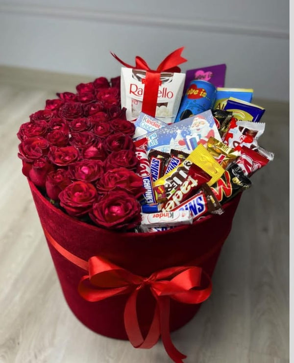 Roses and Chocolates Box